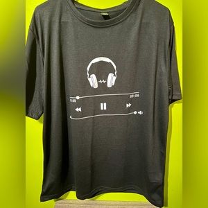 Men’s graphic t-shirt